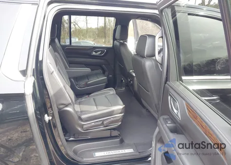 2022 Chevrolet Suburban 4Wd Premier z USA, uszkodzony, nr VIN 1GNSKFKDXNR227969